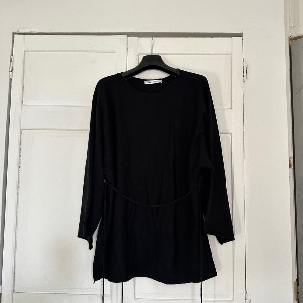 NWT Zara women’s wool blend black sweater tunic
